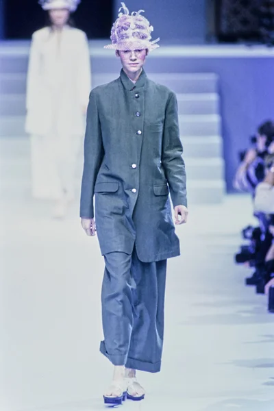 Look 46